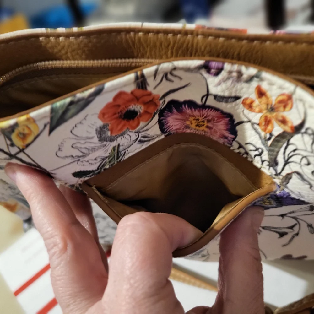 MultiSac Floral Crossbody/shoulder Bag Bag in Cream with Brown Trim - Picture 10 of 11